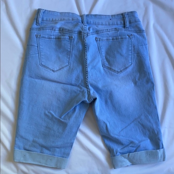 FashionNova Shorts - Picture 2 of 2